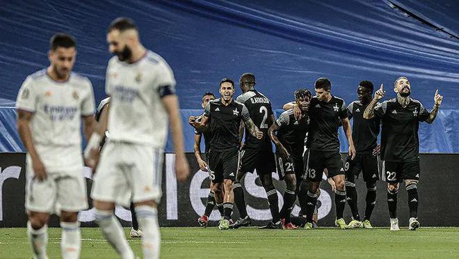 钢质防火卷帘门